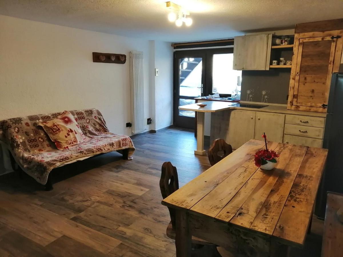 Maison Perriail Vda Gressan N 0029 Kültér fotó